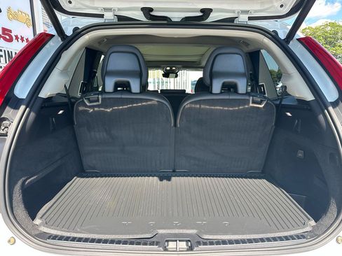 Used 2024 Volvo XC90 B5 Core AWD/4WD image 21