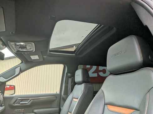 Certified 2023 GMC Sierra 1500 AT4 w/ AT4 Premium Package AWD/4WD image 13