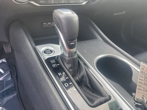 Used 2022 Nissan Altima 2.5 SV image 32