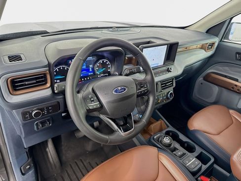 Used 2023 Ford Maverick Lariat w/ Lariat Luxury Package image 10