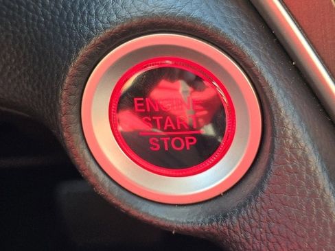 Used 2018 Honda Accord LX image 27