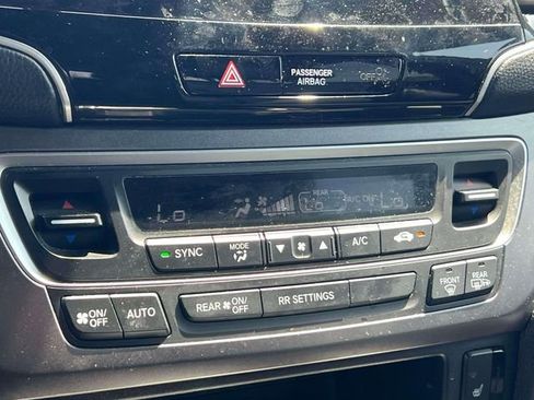 Used 2023 Honda Passport EX-L image 38