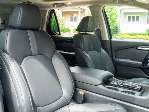 Used 2024 Honda Pilot Touring image 43
