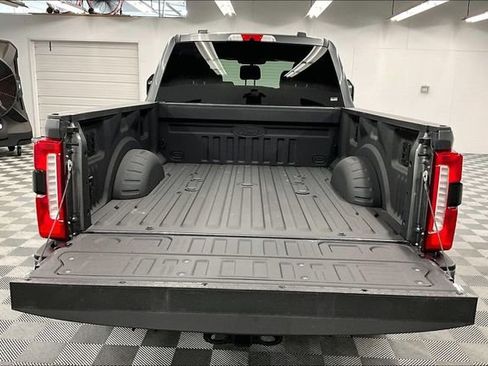 Used 2026 Ford F250 Lariat w/ Black Appearance Package AWD/4WD image 33