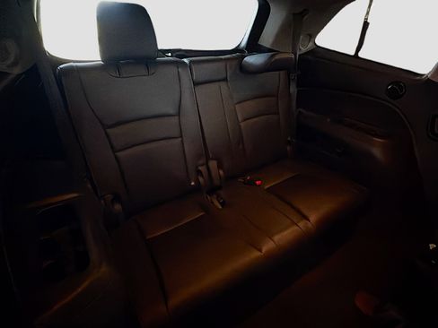 Used 2019 Honda Pilot Elite image 30