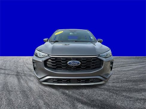 Certified 2023 Ford Escape ST-Line Elite image 9