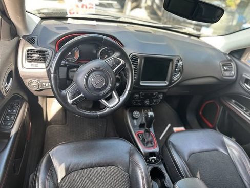 Used 2018 Jeep Compass Trailhawk AWD/4WD image 10