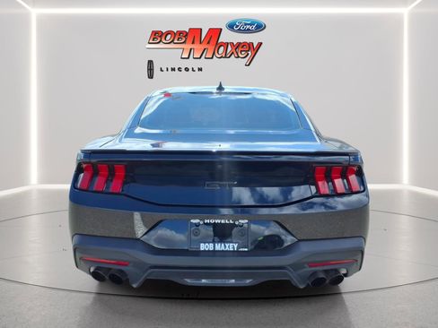 Used 2025 Ford Mustang GT RWD image 6