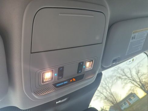 New 2026 Ford Explorer Active image 21