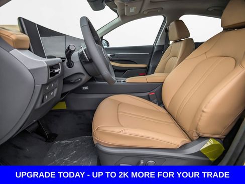 New 2026 Hyundai Sonata Limited FWD image 17