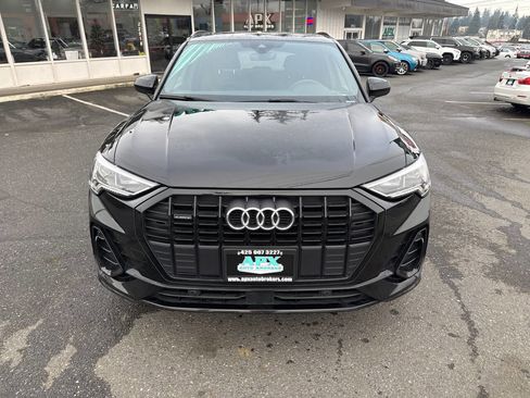 Used 2021 Audi Q3 2.0T Premium Plus w/ Premium Plus Package image 12