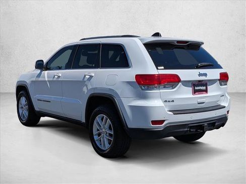 Used 2017 Jeep Grand Cherokee Laredo w/ Quick Order Package 23E AWD/4WD image 8