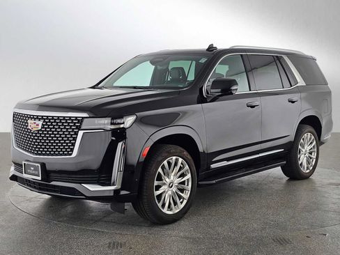 Used 2023 Cadillac Escalade Premium Luxury AWD/4WD image 7