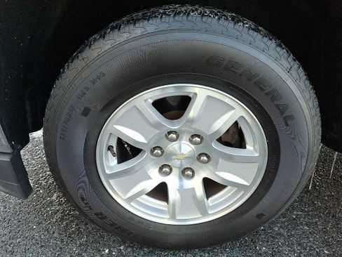 Used 2018 Chevrolet Silverado 1500 LT w/ All Star Edition image 9