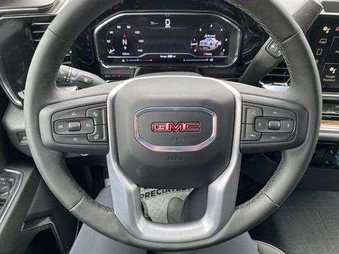 New 2024 GMC Sierra 1500 Elevation image 19
