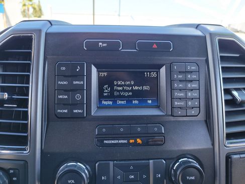 Used 2017 Ford F150 XLT AWD/4WD image 16