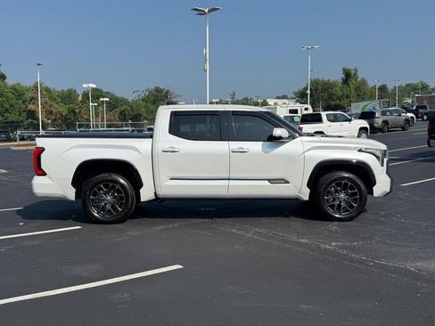 Used 2023 Toyota Tundra Platinum AWD/4WD image 2