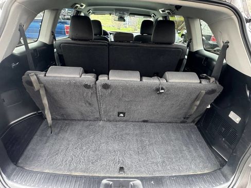 Used 2018 Toyota Highlander LE image 20