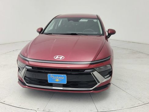Used 2025 Hyundai Sonata SEL FWD image 14