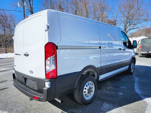 New 2026 Ford Transit 250 Low Roof AWD image 5