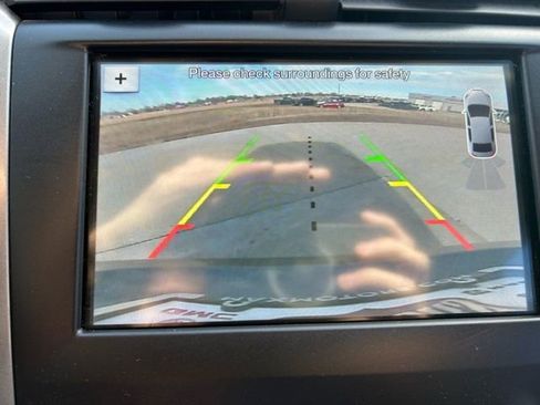 Used 2017 Ford Fusion SE w/ Fusion SE Technology Package image 25