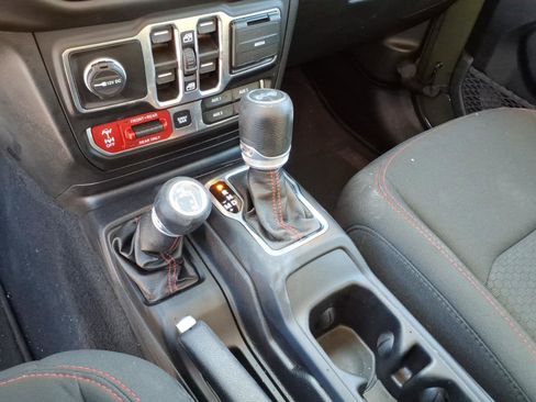 Used 2020 Jeep Wrangler Unlimited Rubicon image 19