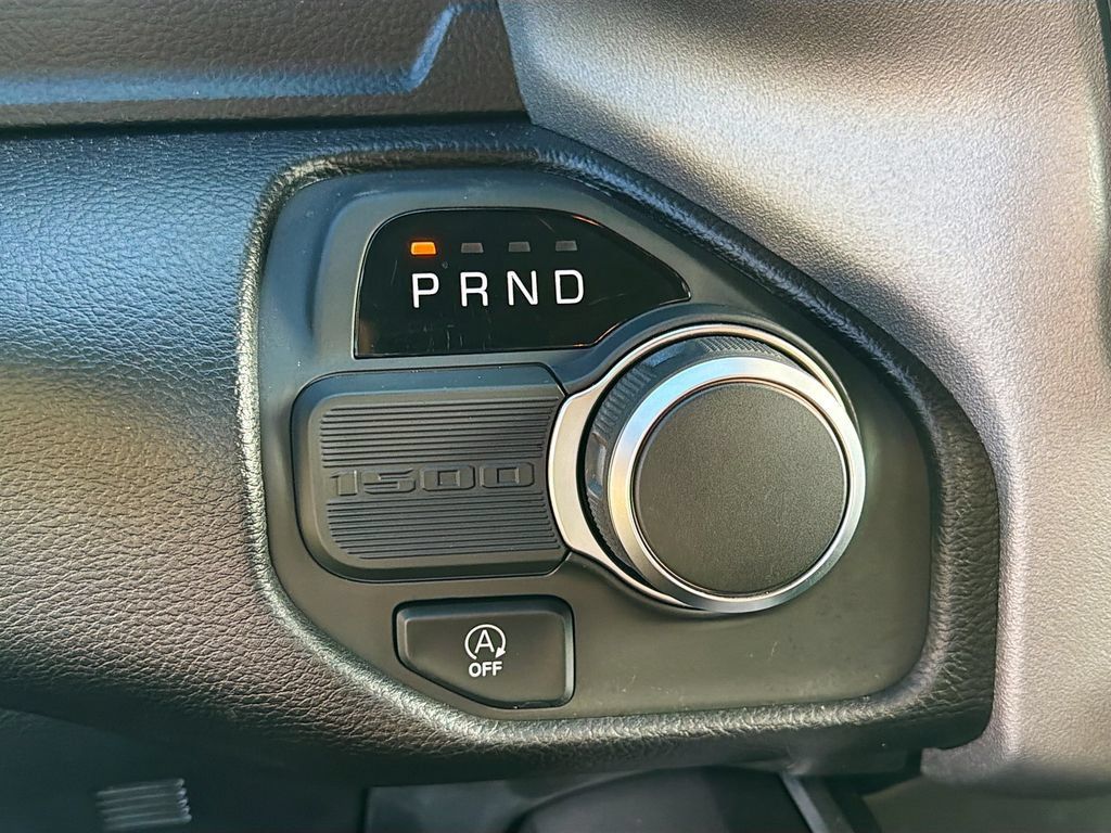 Used 2025 RAM 1500 Lone Star RWD image 15