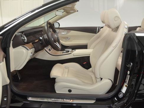 Used 2020 Mercedes-Benz E 450 4MATIC Cabriolet image 19
