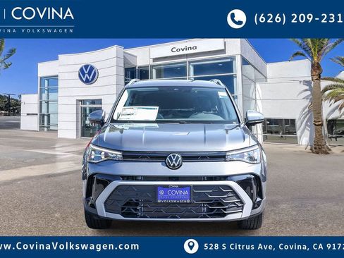 New 2025 Volkswagen Taos SE image 2