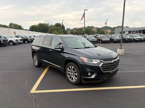 Used 2020 Chevrolet Traverse Premier w/ LPO, Floor Liner Package AWD/4WD image 3