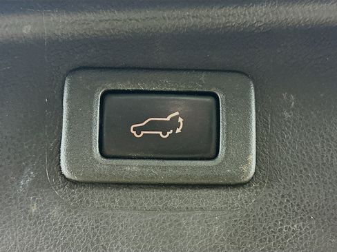 Used 2019 Subaru Outback 2.5i Limited AWD/4WD image 31