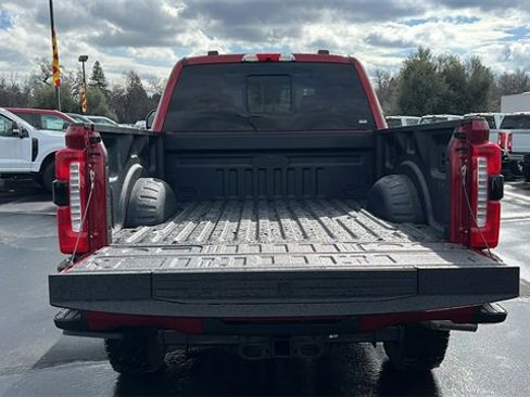 New 2025 Ford F250 Lariat w/ Lariat Ultimate Package image 6
