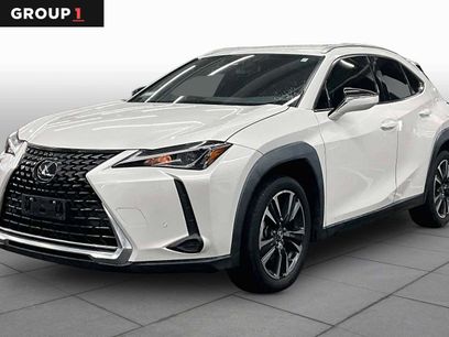 Used 2022 Lexus UX 200 w/ Accessory Package (Z1)