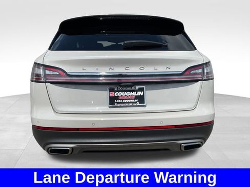Used 2023 Lincoln Nautilus Reserve w/ Equipment Group 201A AWD/4WD image 4