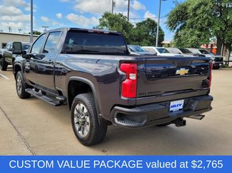 Used 2024 Chevrolet Silverado 2500 Custom w/ Custom Value Package AWD/4WD video 3