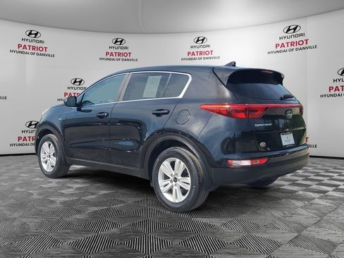 Used 2019 Kia Sportage LX AWD/4WD image 5