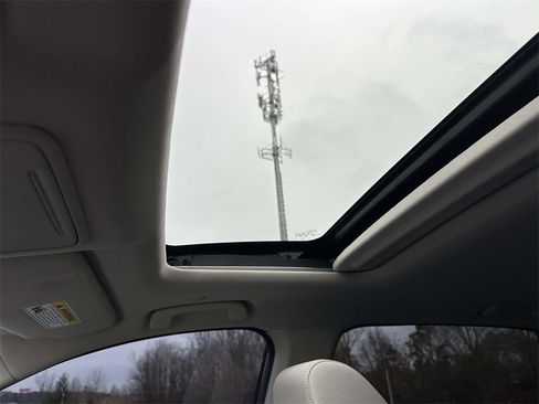 Certified 2023 Honda CR-V EX image 18