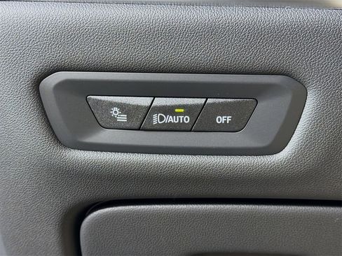 Used 2026 BMW X5 xDrive40i w/ M Sport Package image 11