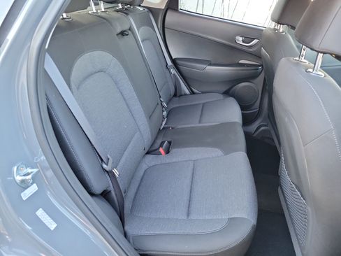 Used 2023 Hyundai Kona SE image 21