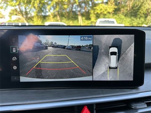 Used 2024 Kia Sorento SX Prestige w/ Sage Leather Package image 32