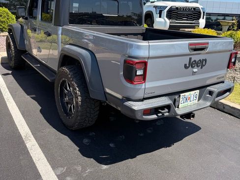 Used 2020 Jeep Gladiator Sport w/ Quick Order Package 24S AWD/4WD image 7