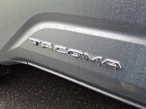 New 2025 Toyota Tacoma SR5 image 5