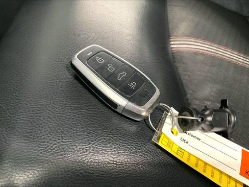 Used 2023 Nissan Altima 2.5 SR FWD image 19