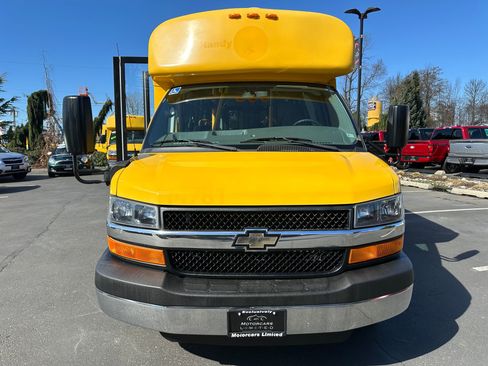 Used 2014 Chevrolet Express 3500 image 7