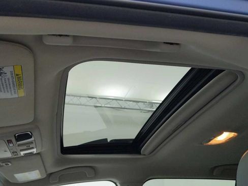 Used 2019 Subaru Outback 2.5i Limited AWD/4WD image 15