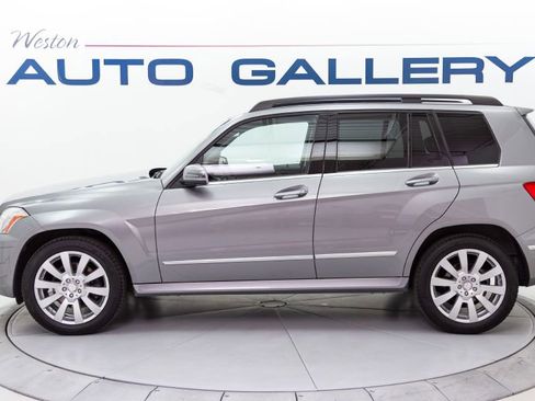 Used 2012 Mercedes-Benz GLK 350 4MATIC image 2