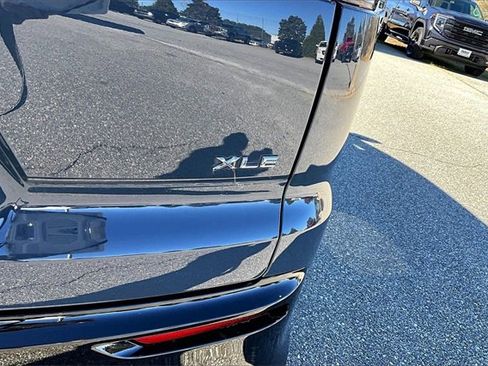 Used 2025 Toyota Crown Signia image 24