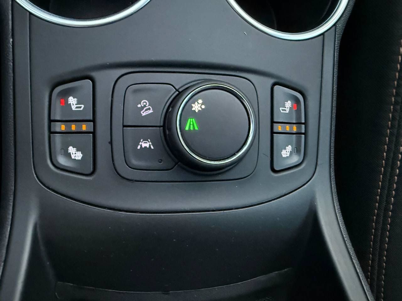 Used 2020 GMC Terrain SLE w/ Driver Convenience Package FWD image 44