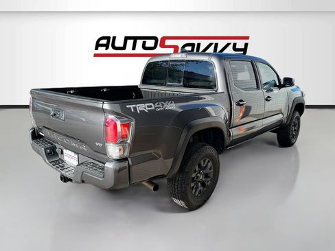 Used 2020 Toyota Tacoma TRD Off-Road w/ Technology Package AWD/4WD image 7