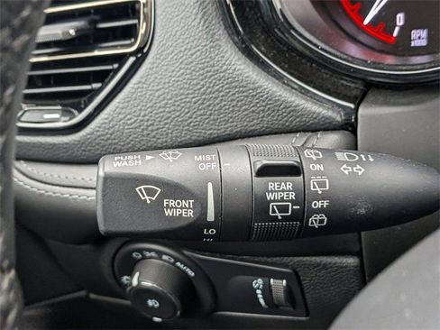 Used 2022 Dodge Durango GT image 26